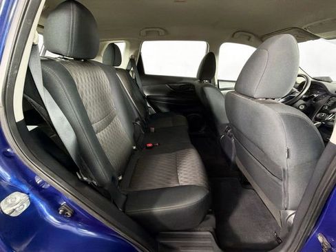Used 2019 Nissan Rogue S FWD image 26