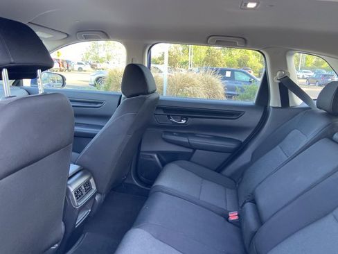 Used 2023 Honda CR-V LX image 17