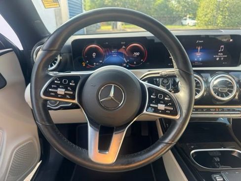 Certified 2023 Mercedes-Benz CLA 250 4MATIC image 6