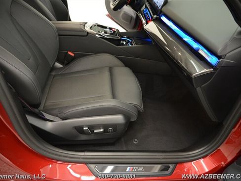 Used 2026 BMW M5 w/ M Driver's Package AWD/4WD image 24