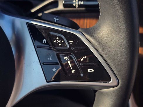 Used 2025 Mercedes-Benz C 300 Sedan image 33