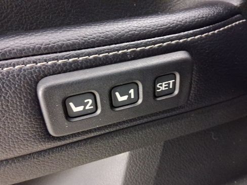 Used 2019 Toyota 4Runner Limited image 21