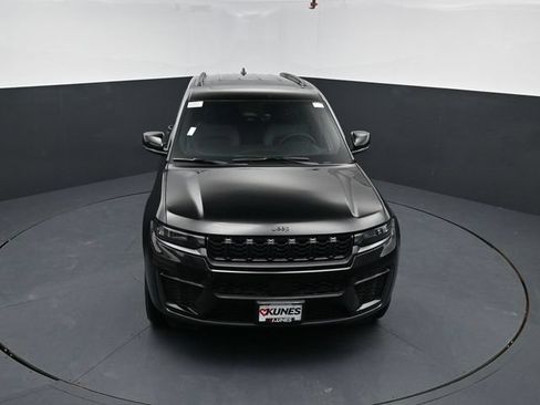 New 2026 Jeep Grand Cherokee Altitude AWD/4WD image 48