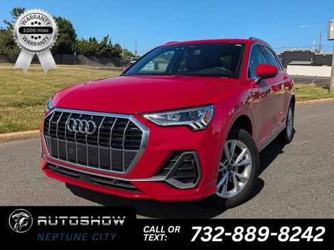 Used 2024 Audi Q3 2.0T Premium AWD/4WD image 1