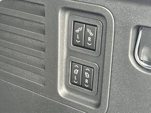New 2026 Buick Enclave Preferred w/ Power Package FWD image 12