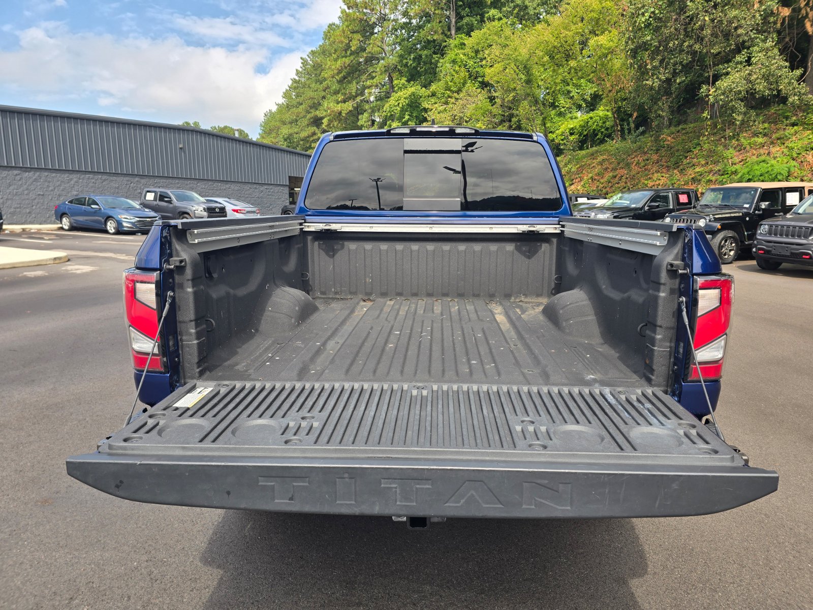 Certified 2024 Nissan Titan PRO-4X w/ Pro-4x Convenience Package AWD/4WD image 13