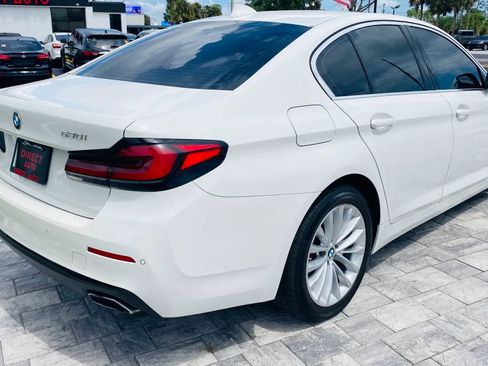 Used 2021 BMW 530i xDrive w/ Convenience Package AWD/4WD image 4