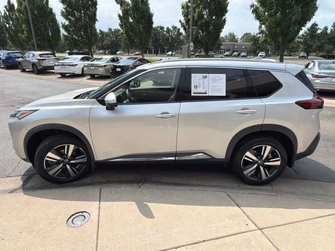 Used 2021 Nissan Rogue SL FWD image 5