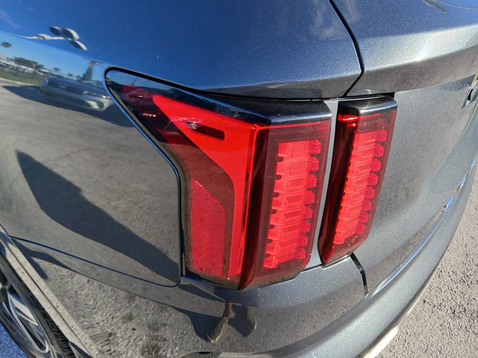 Used 2021 Kia Sorento S w/ Panoramic Sunroof Package FWD image 12
