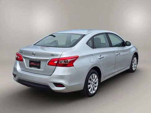 Used 2019 Nissan Sentra S FWD image 5