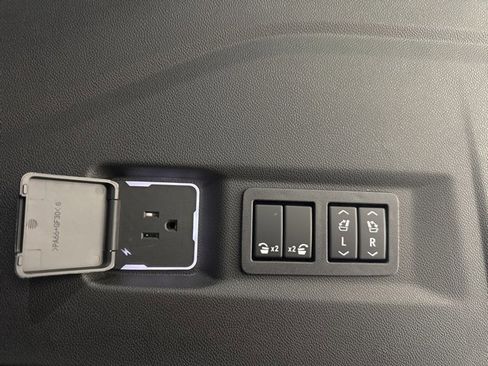 New 2026 Chevrolet Tahoe LT w/ Comfort Package image 32