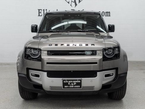 Used 2024 Land Rover Defender 110 S AWD/4WD image 3