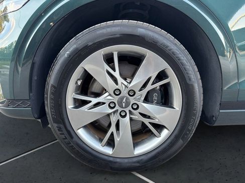 Used 2024 Genesis GV70 3.5T Sport AWD/4WD image 14