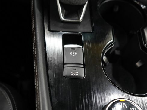 Used 2023 Nissan Rogue Platinum w/ Platinum Premium Package AWD/4WD image 25