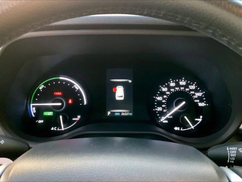 Used 2023 Toyota Sienna XLE w/ Protection Package (TMS) FWD image 25