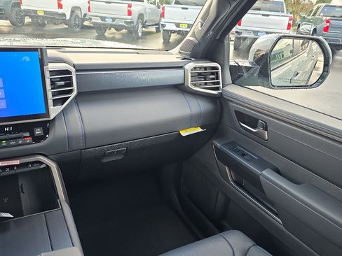 New 2026 Toyota Tundra Platinum image 22