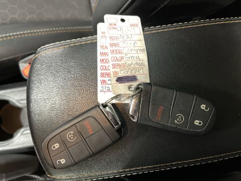 Used 2021 Jeep Compass Latitude w/ Convenience Group image 25