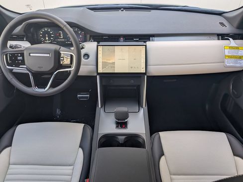 New 2026 Land Rover Discovery Sport Landmark AWD/4WD image 16