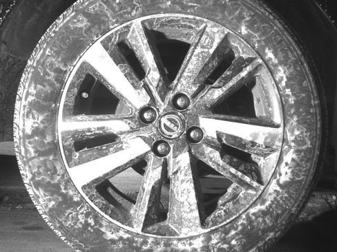 Used 2025 Nissan Versa SV image 15