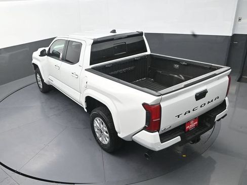 Used 2026 Toyota Tacoma SR5 AWD/4WD image 26