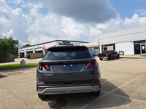 Used 2025 Hyundai Tucson SEL FWD image 6