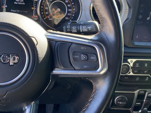 Used 2022 Jeep Wrangler Unlimited High Altitude image 70