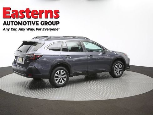 Used 2023 Subaru Outback Premium AWD/4WD image 40