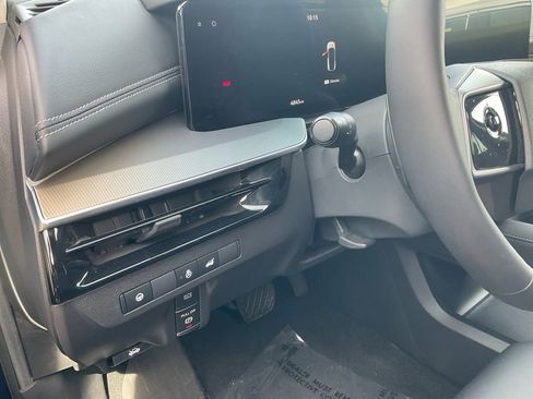 Used 2025 Nissan Murano SL w/ Cargo Package image 15