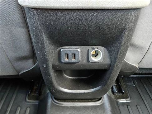 Used 2016 Chevrolet Colorado LT w/ LT Convenience Package image 16