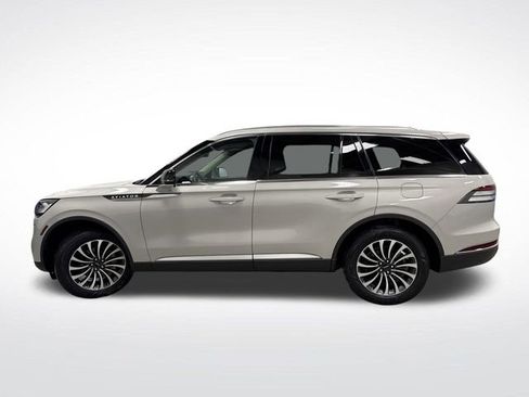 Used 2023 Lincoln Aviator AWD w/ Premium Package image 14