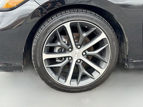 Used 2025 Honda Civic Sport image 28