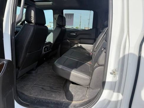 Used 2019 GMC Sierra 1500 SLT w/ SLT Premium Plus Package AWD/4WD image 16