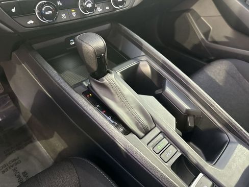 Used 2023 Honda Accord EX image 19