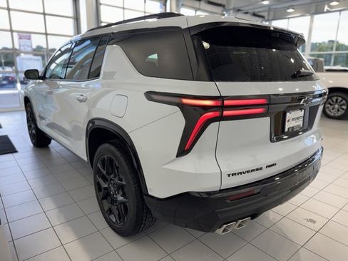 New 2026 Chevrolet Traverse RS image 41