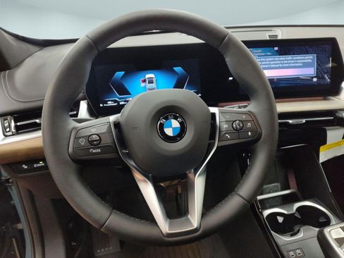 Used 2025 BMW X1 xDrive28i w/ Convenience Package AWD/4WD image 16