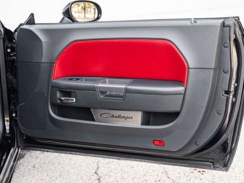 Used 2013 Dodge Challenger R/T Plus image 63