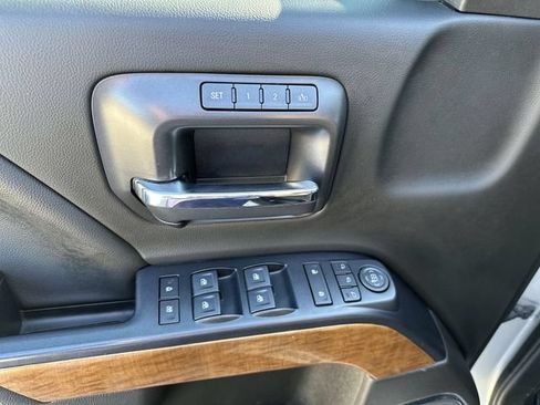 Used 2019 Chevrolet Silverado 2500 LTZ w/ Duramax Plus Package AWD/4WD image 17