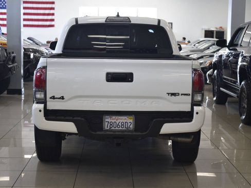 Used 2017 Toyota Tacoma TRD Pro AWD/4WD image 48