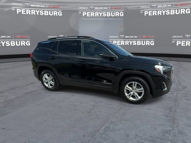 Used 2020 GMC Terrain SLE w/ Driver Convenience Package FWD image 9