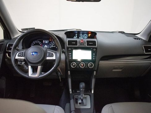 Used 2018 Subaru Forester 2.5i Limited AWD/4WD image 11