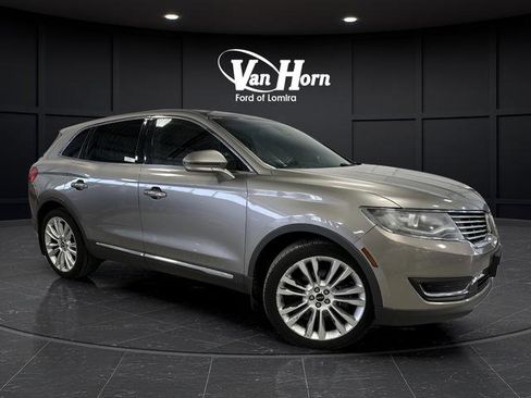 Used 2016 Lincoln MKX Reserve w/ Climate Package image 36