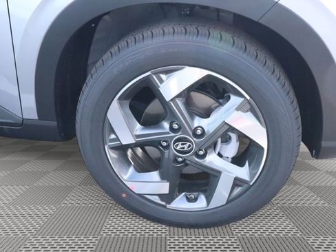 New 2026 Hyundai Venue SEL image 5