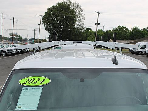 Used 2024 Chevrolet Express 2500 w/ Driver Convenience Package RWD image 15