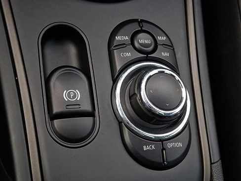 Certified 2024 MINI Cooper Countryman S w/ Premium Package image 19