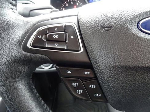 Used 2018 Ford Escape Titanium AWD/4WD image 25