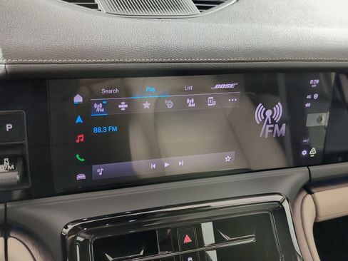 Certified 2025 Porsche Panamera image 24