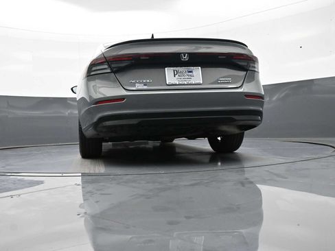 Used 2024 Honda Accord Sport image 17