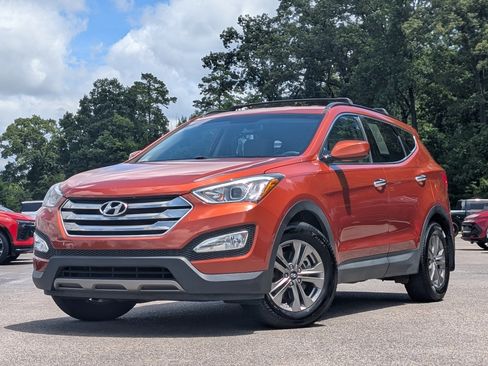 Used 2015 Hyundai Santa Fe Sport w/ Option Group 02 FWD image 4