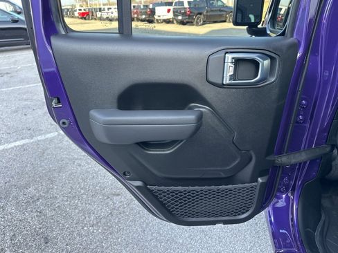 New 2026 Jeep Gladiator Sport image 43