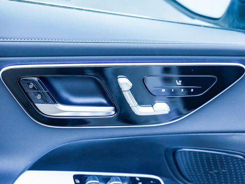 New 2026 Mercedes-Benz GLC 43 AMG 4MATIC image 22
